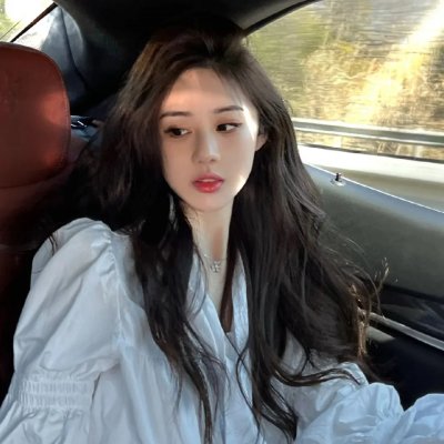 女富豪的美丽与哀愁